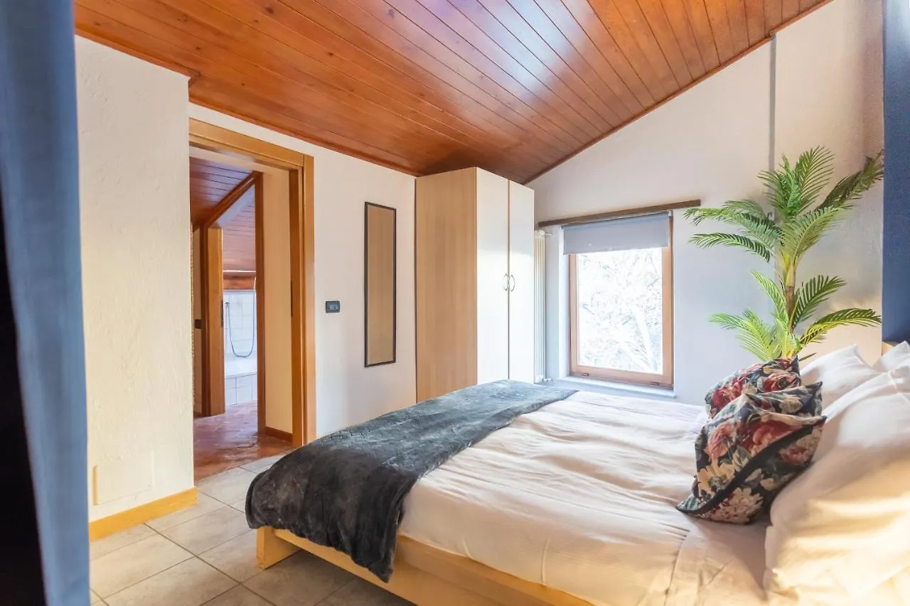 Appartement Blue Attic - Historical Como City Center By Rent All Como